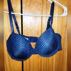 36D push-up bra. Lightly worn.